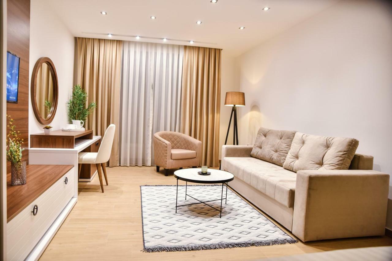 Pino Boutique Hotel Ulcinj Luaran gambar